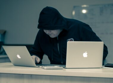 hacker, macbook, apple