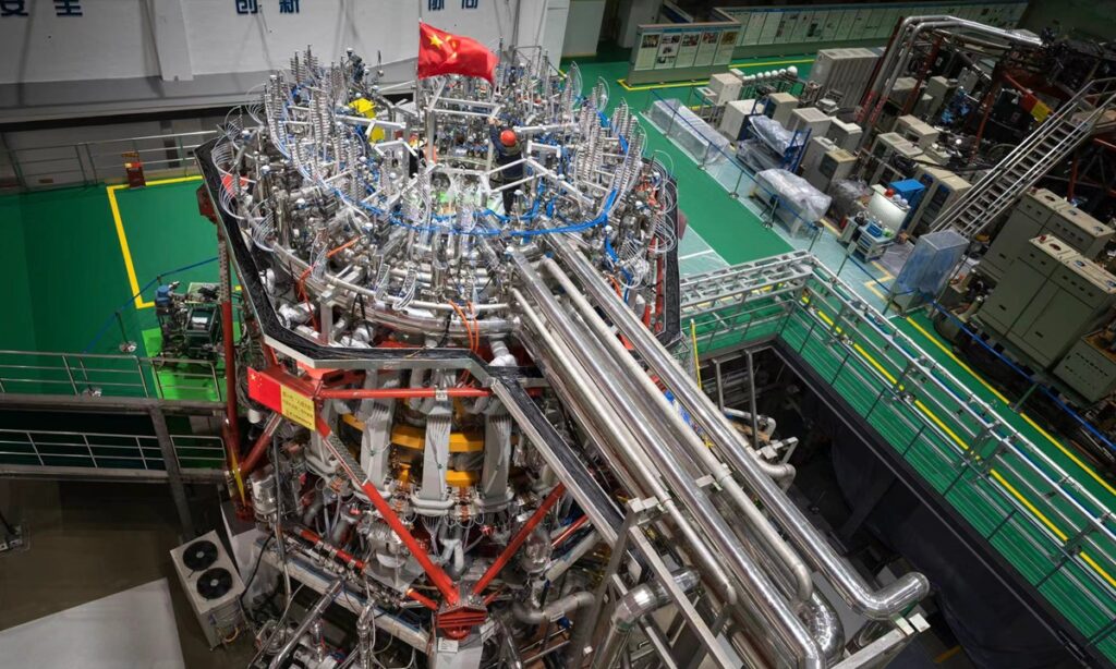Čína, reaktor, Tokamak HL-2M