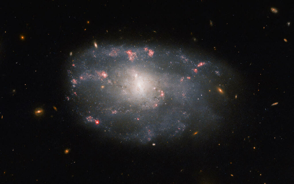 Galaxie, NGC 5486