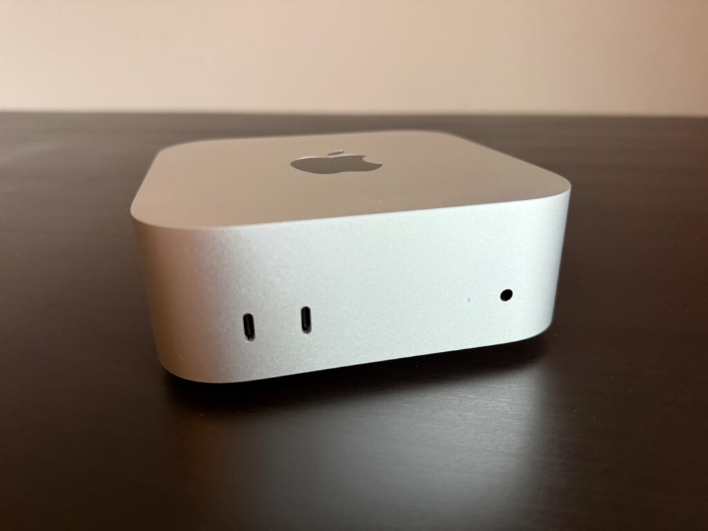 Apple Mac mini s M4