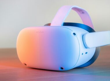 VR headset Oculus