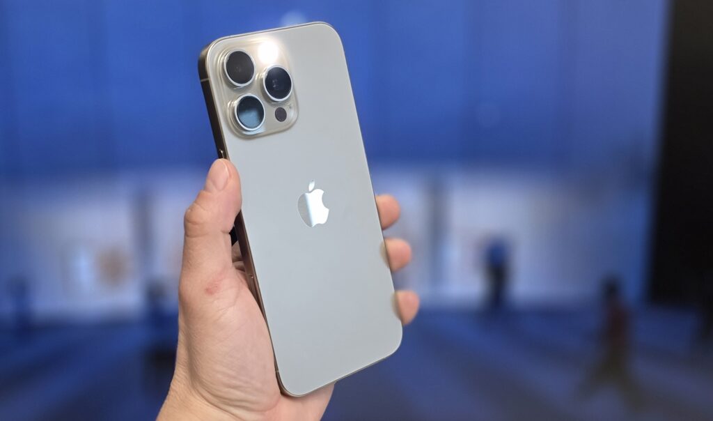 iPhone svítilna