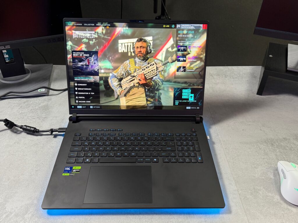 Asus ROG Strix Scar 18