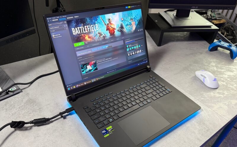 Asus ROG Strix Scar 18