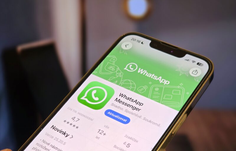 WhatsApp