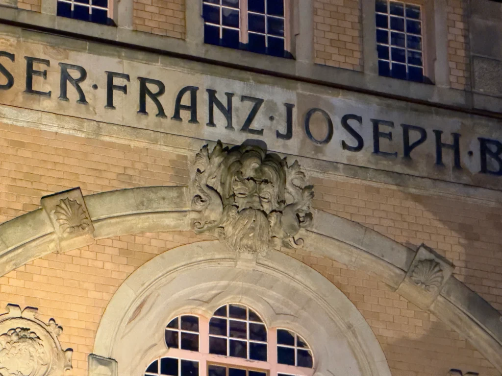 iPhone 17 Pro, 8× zoom